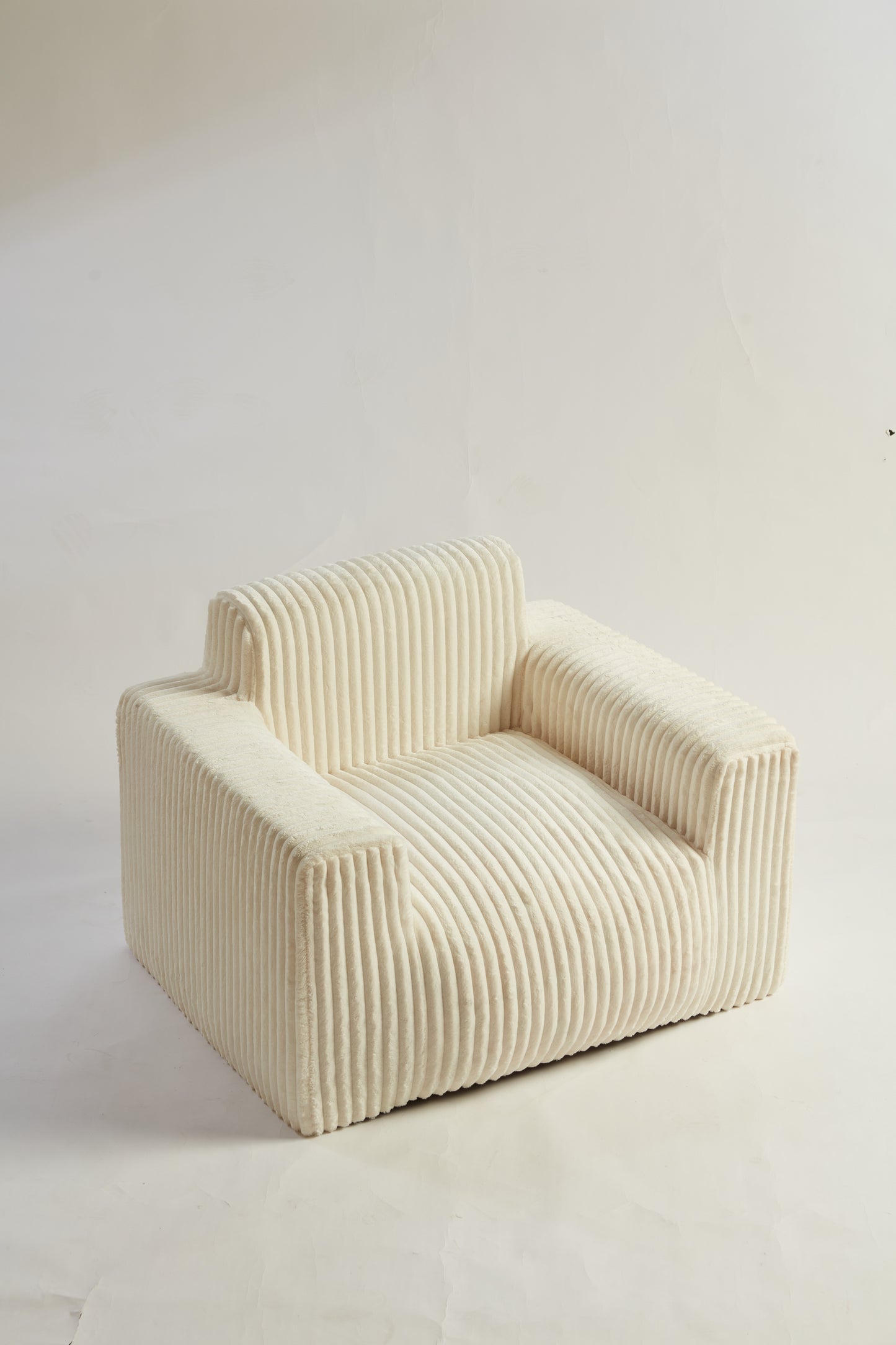 MAXYOYO Plush Bean Bag Sofa for Living Room, Arms & Pillows